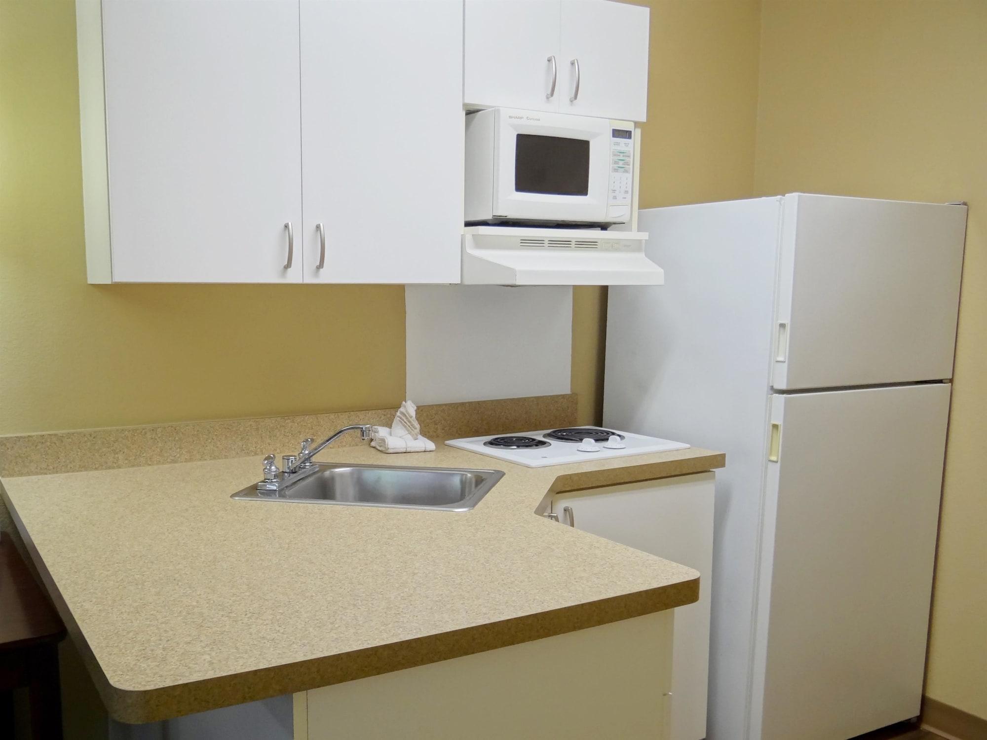 Extended Stay America Select Suites - Columbia - Ft Jackson Exteriör bild
