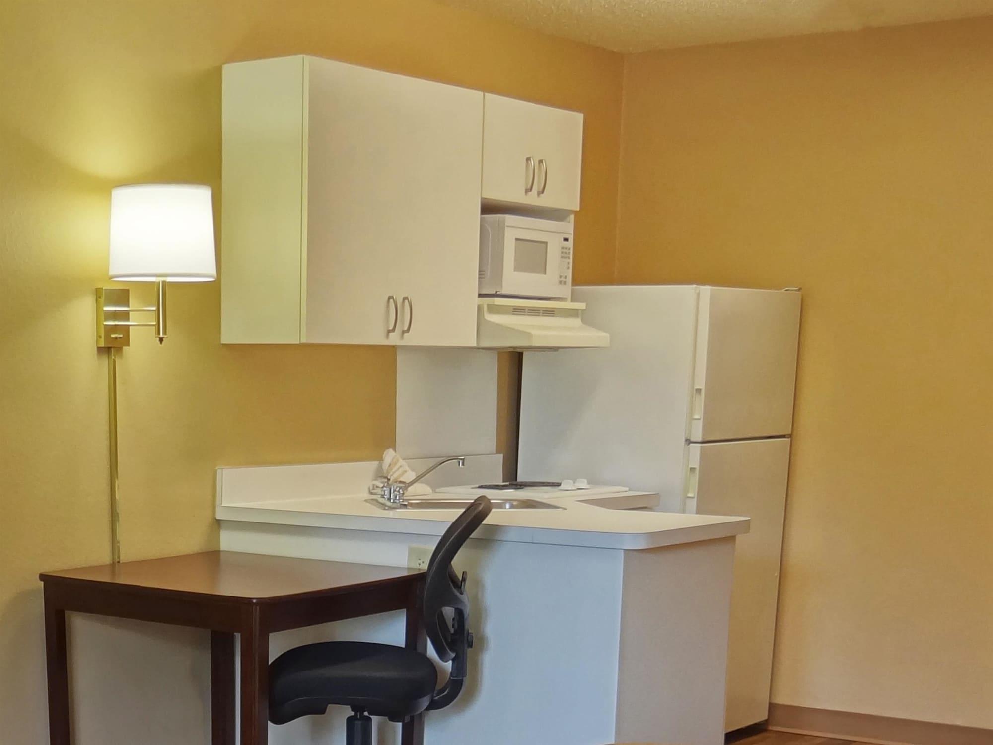 Extended Stay America Select Suites - Columbia - Ft Jackson Exteriör bild