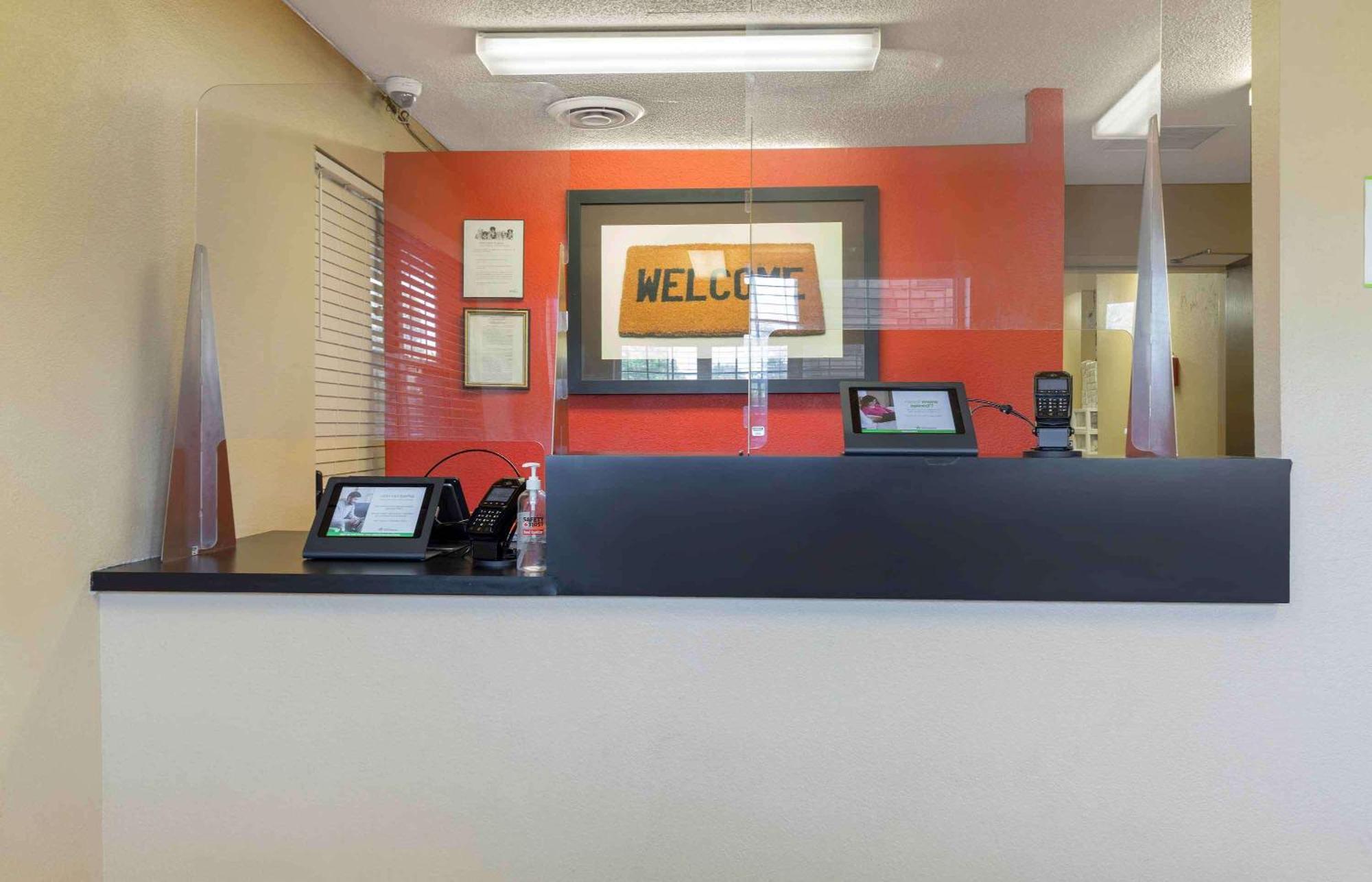 Extended Stay America Select Suites - Columbia - Ft Jackson Exteriör bild