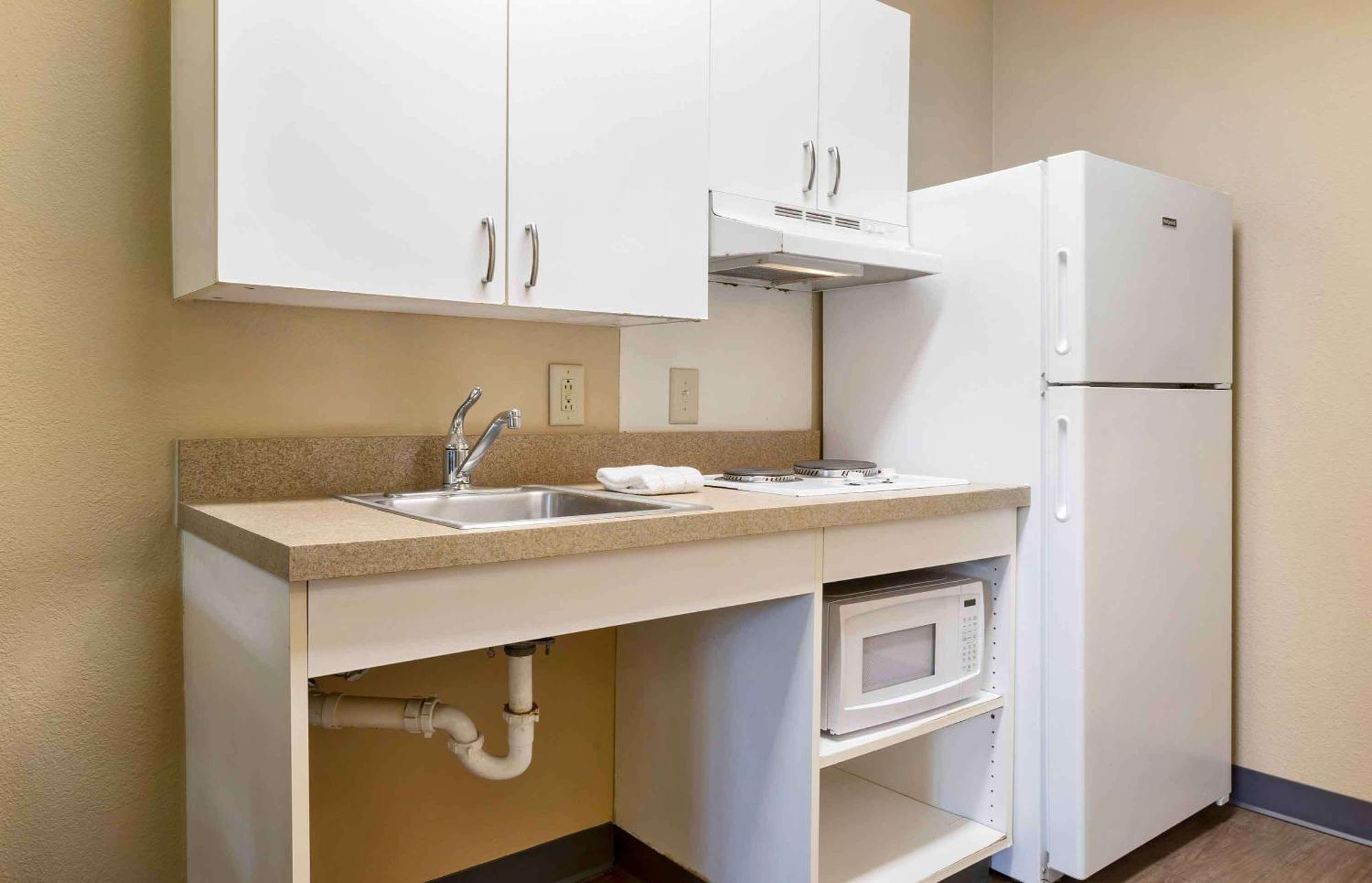 Extended Stay America Select Suites - Columbia - Ft Jackson Exteriör bild