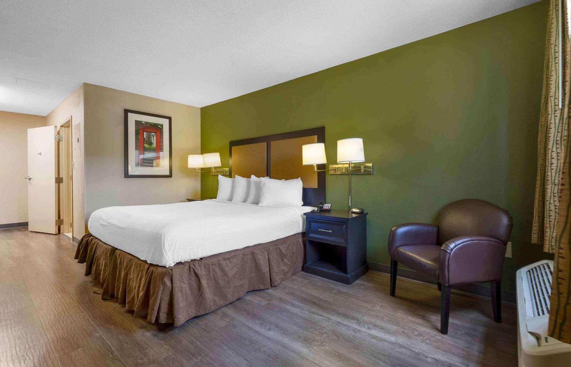 Extended Stay America Select Suites - Columbia - Ft Jackson Exteriör bild